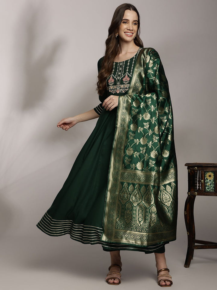 Anouk Women Floral Embroidered Pleated Kurta with Trousers & Dupatta