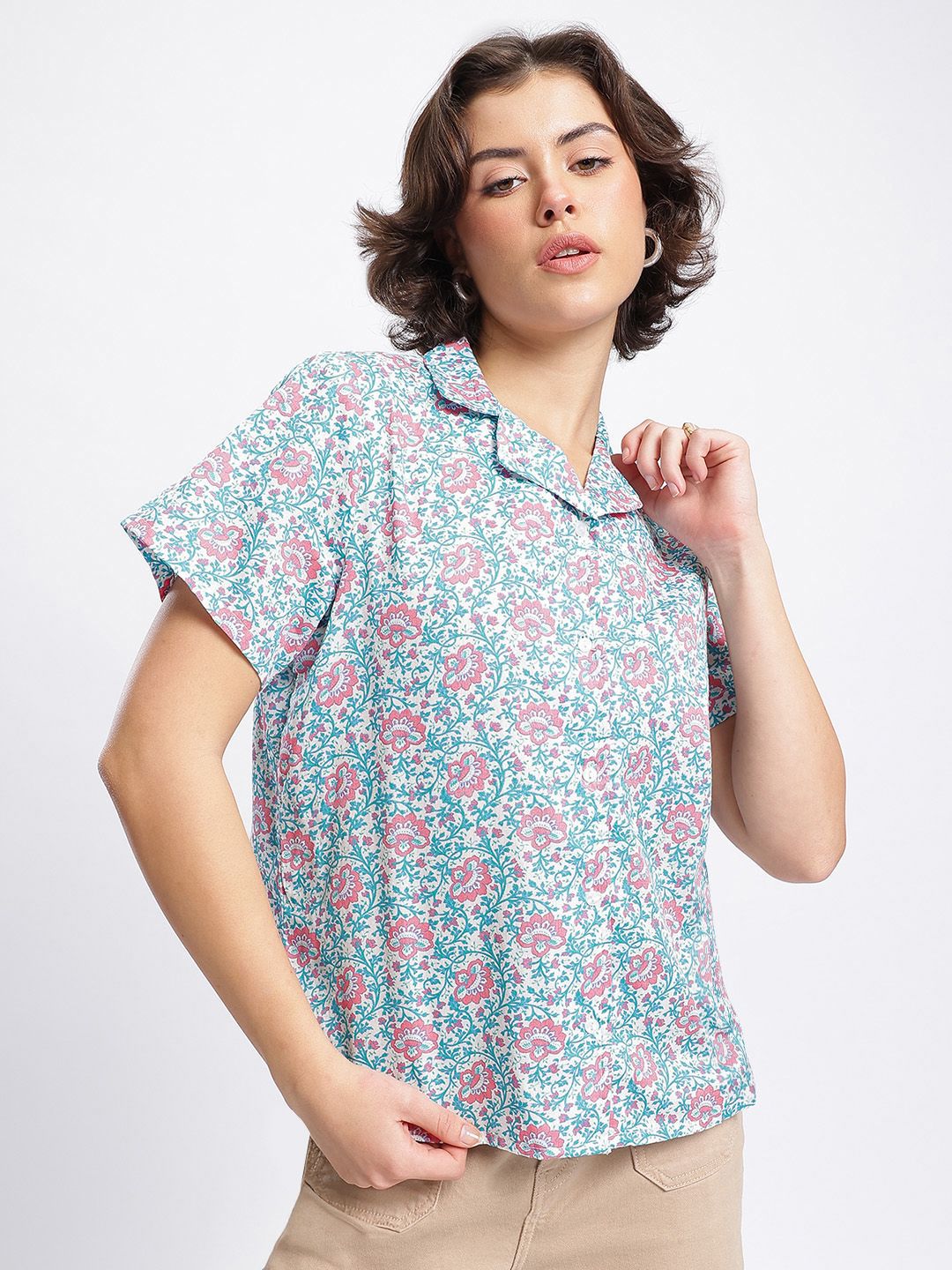 DressBerry Garden Vibes Floral Print Shirt