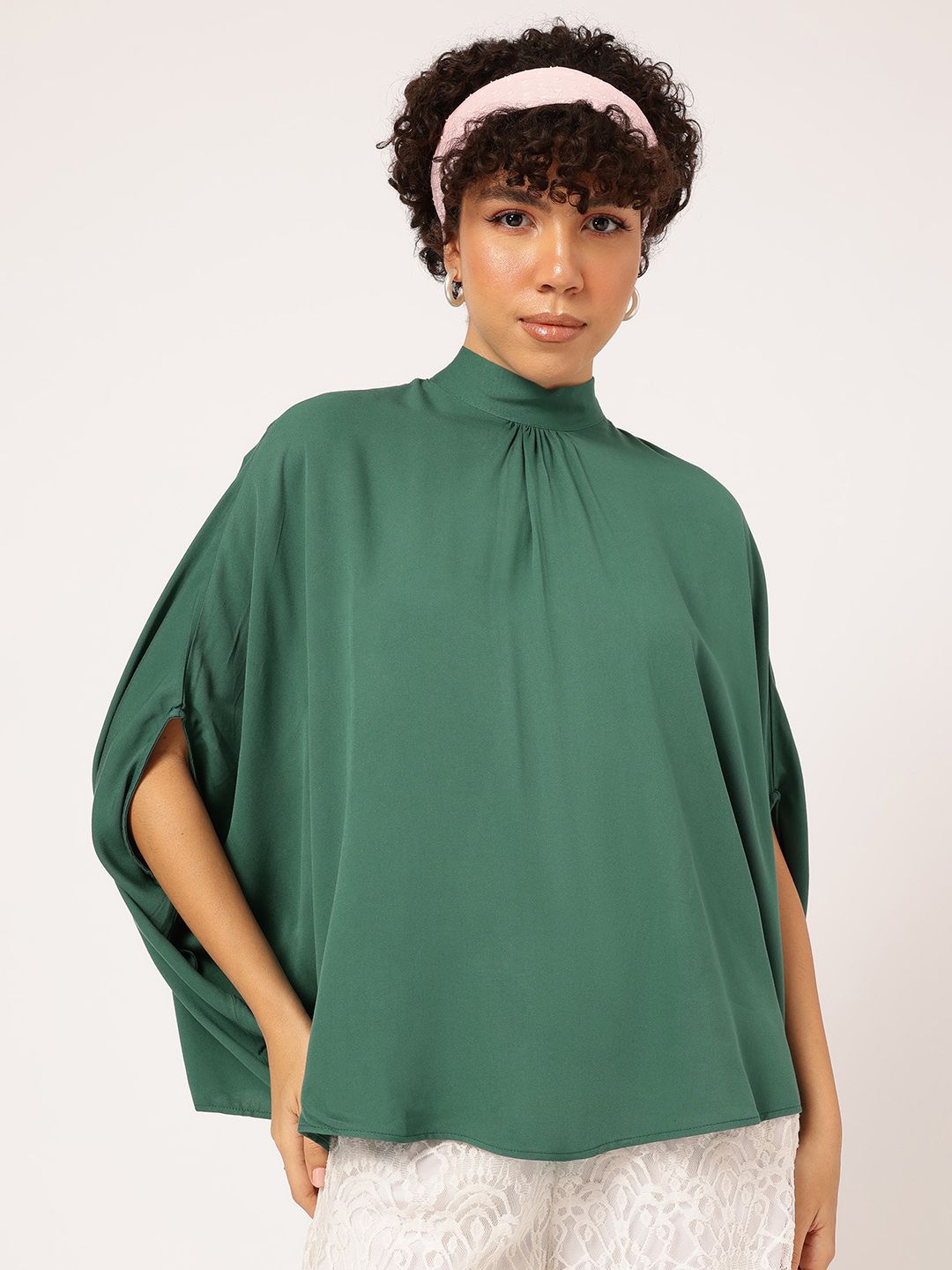 DressBerry Delicately Flirty High-Neck Kimono Sleeves Top