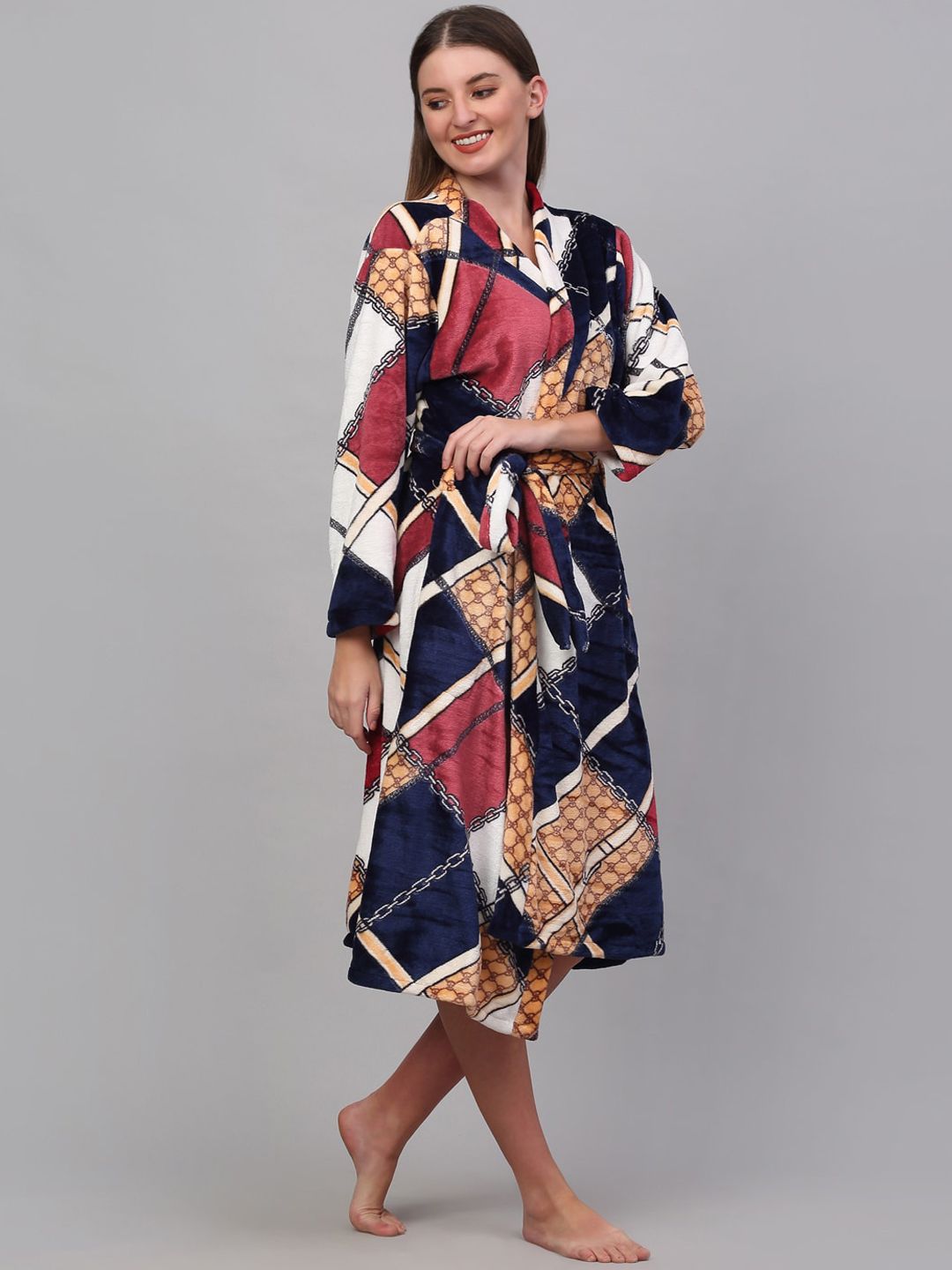 KLOTTHE Printed Woolen Bath Robe With Belt