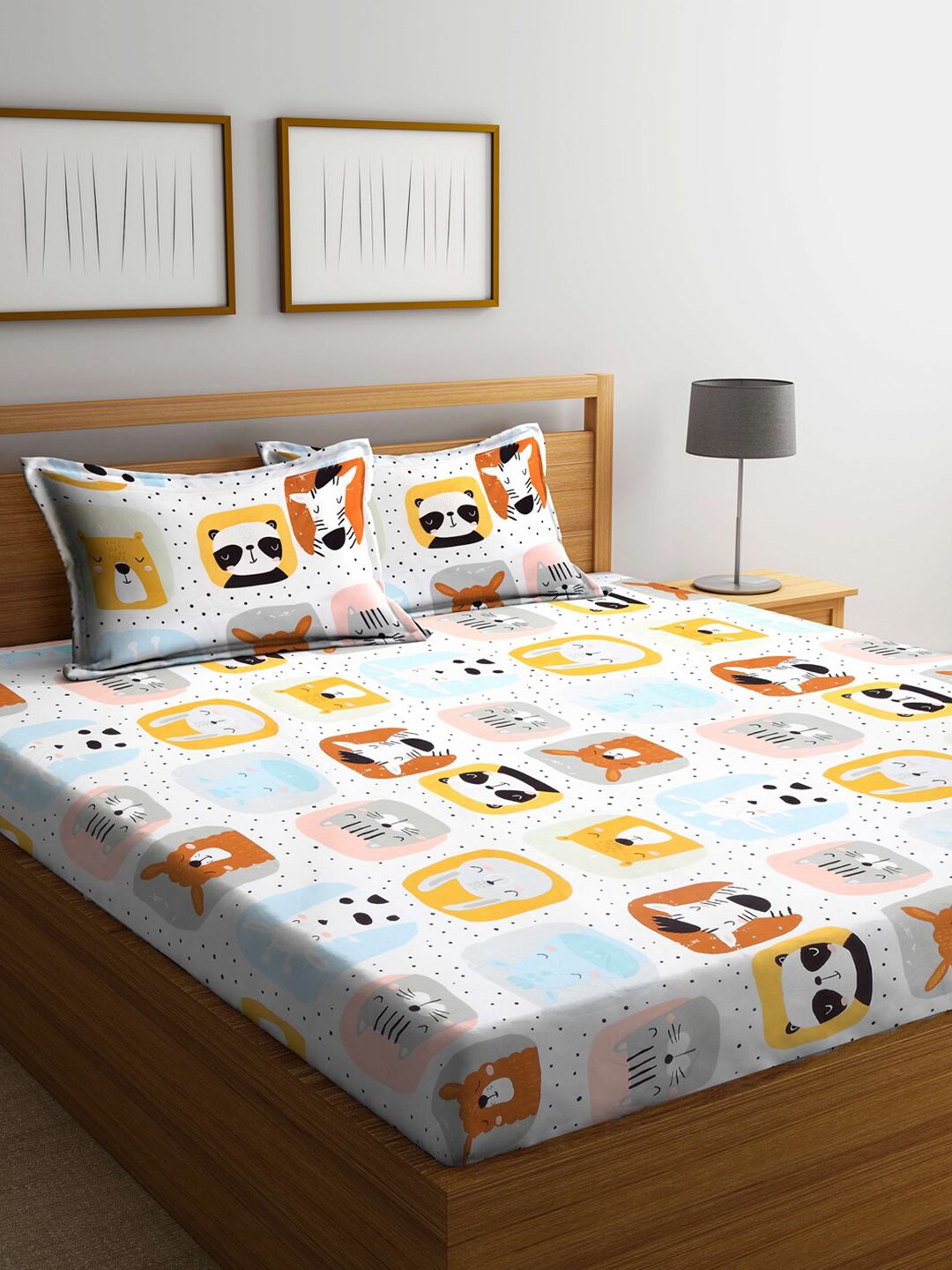 KLOTTHE Kids White & Yellow Printed 300 TC Double King Bedsheet With 2 Pillow Covers