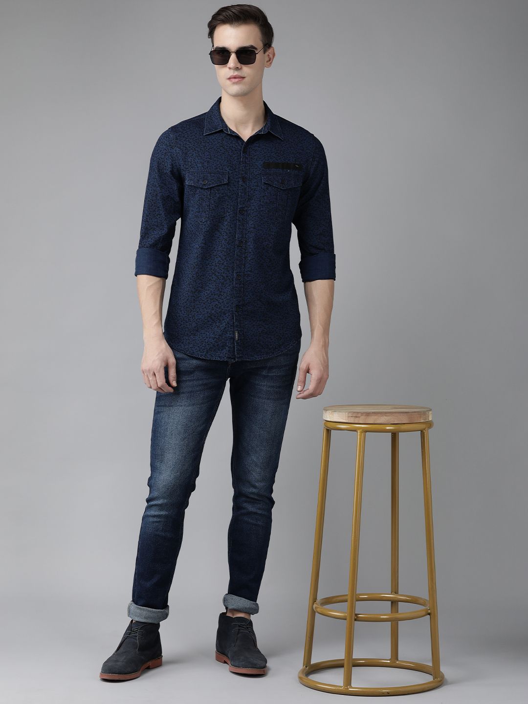 SPYKAR Men Pure Cotton Slim Fit Micro Ditsy Floral Printed Casual Shirt