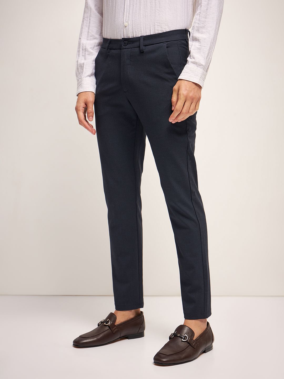THE BEAR HOUSE Men Mid-Rise Slim Fit Regular Trousers