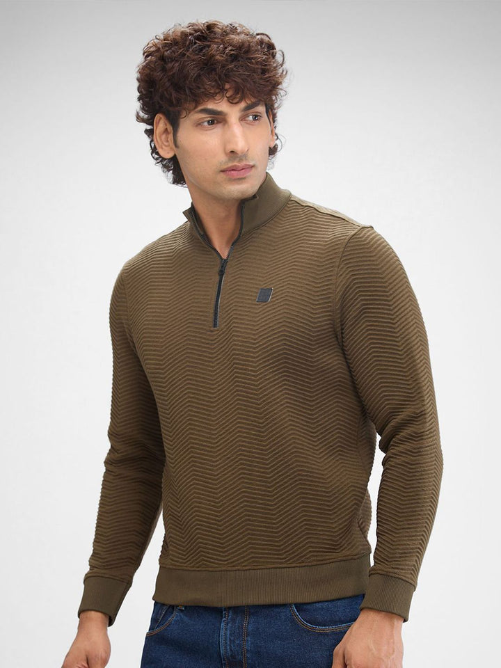 SPYKAR Men Solid Mock Collar Hooded Sweatshirt