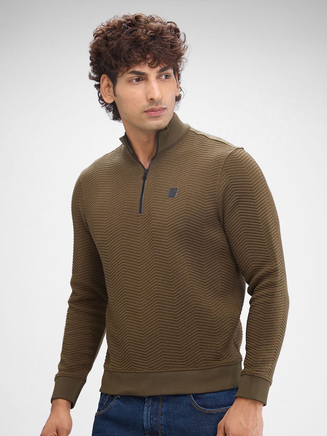 SPYKAR Men Solid Mock Collar Hooded Sweatshirt