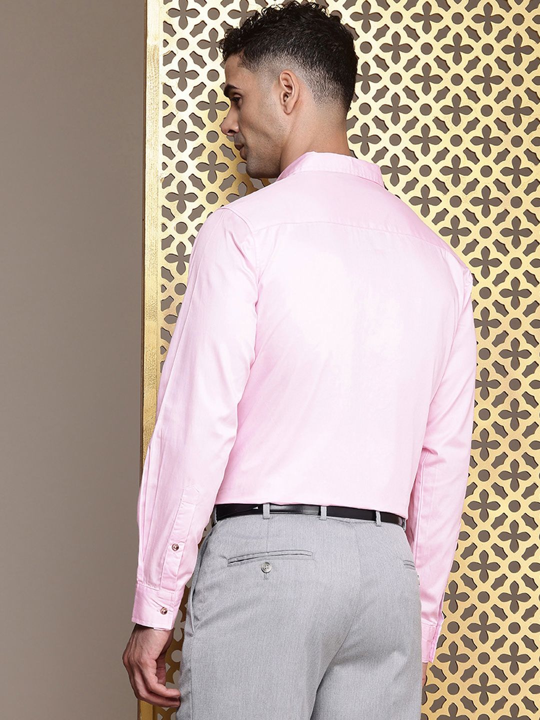 House of Pataudi Floral Embroidered Pure Cotton Party Jashn Shirt
