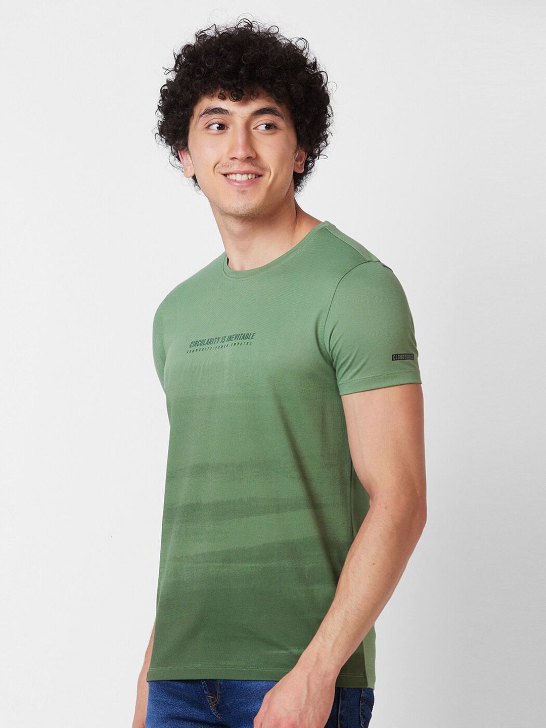 SPYKAR Typography Printed Slim Fit T-shirt
