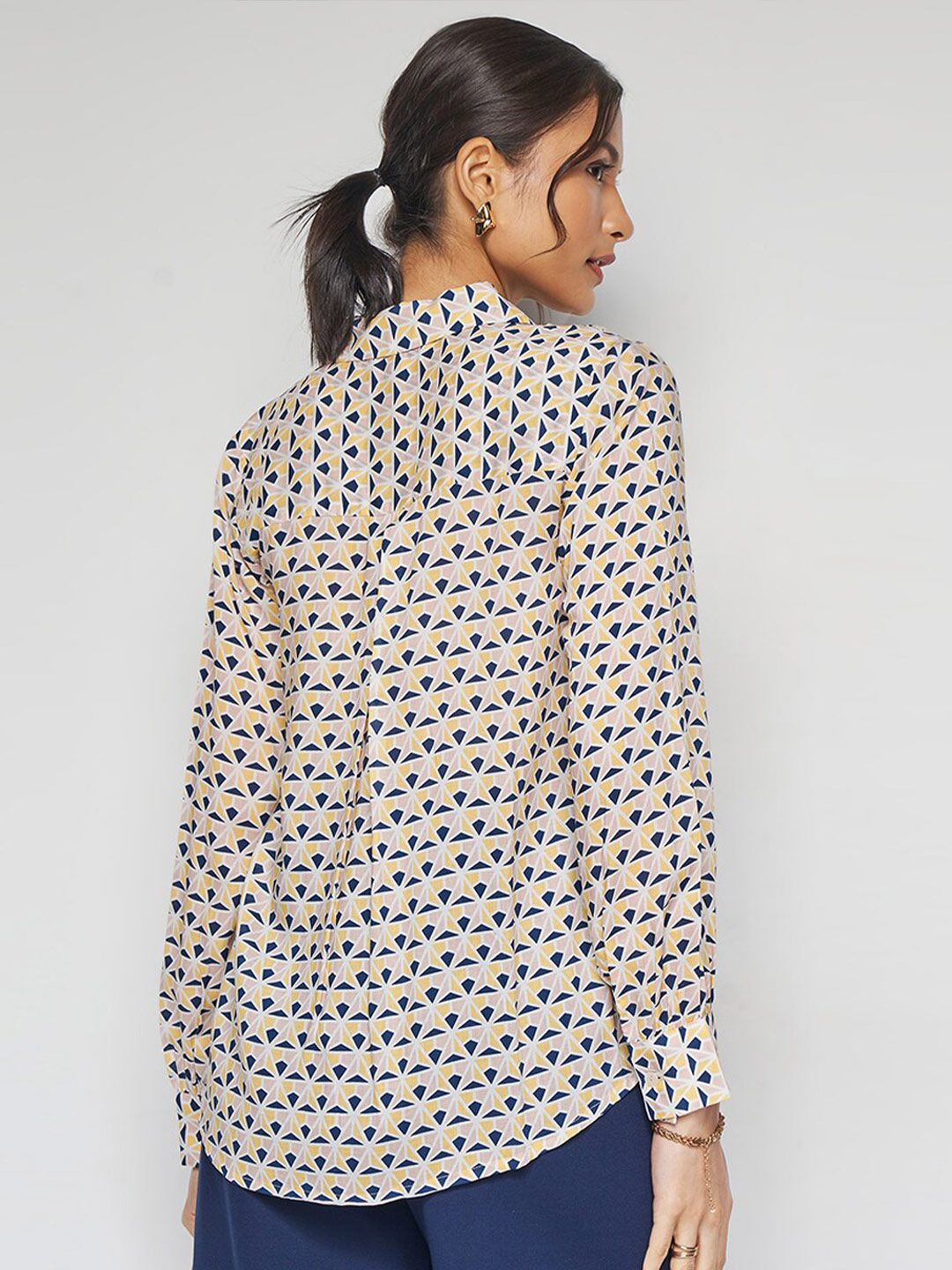 AND Floral Print Shirt Collar Cuffed Sleeves Opaque Casual Top