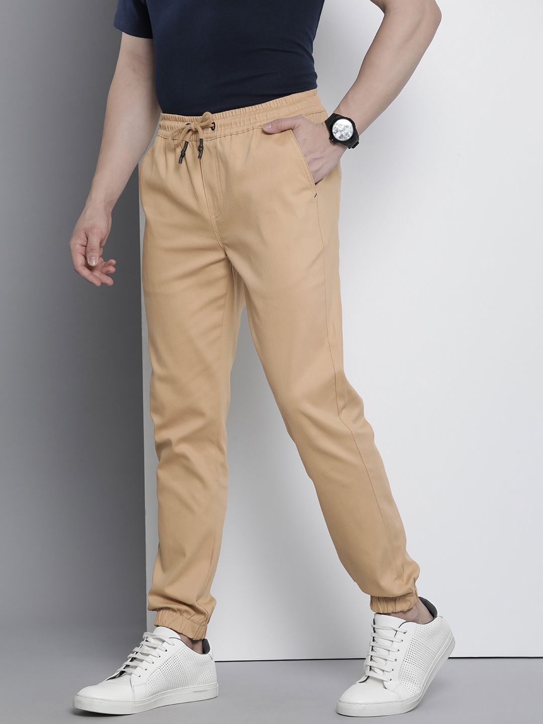 The Indian Garage Co Men Slim Fit Joggers