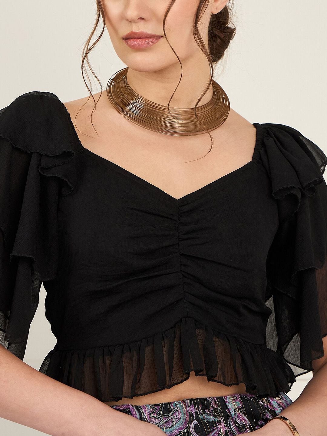 Antheaa Sweetheart Neck Crop Top With Printed Ruched Skirt