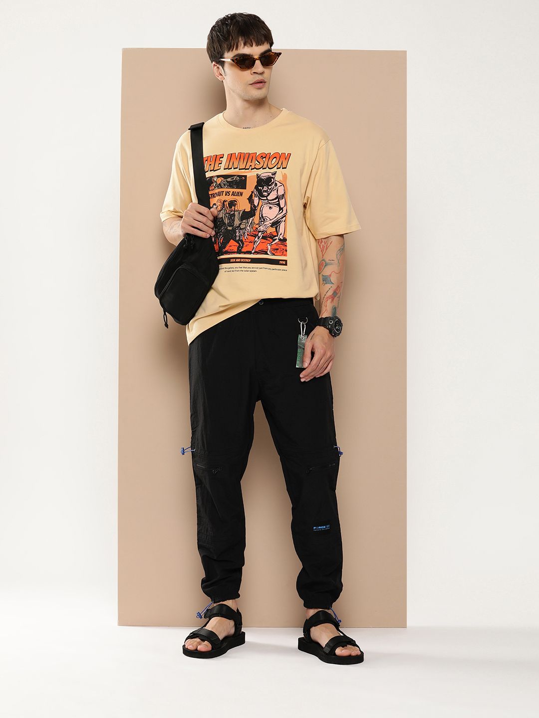 Difference of Opinion Men Graphic Printed Oversized T-shirt