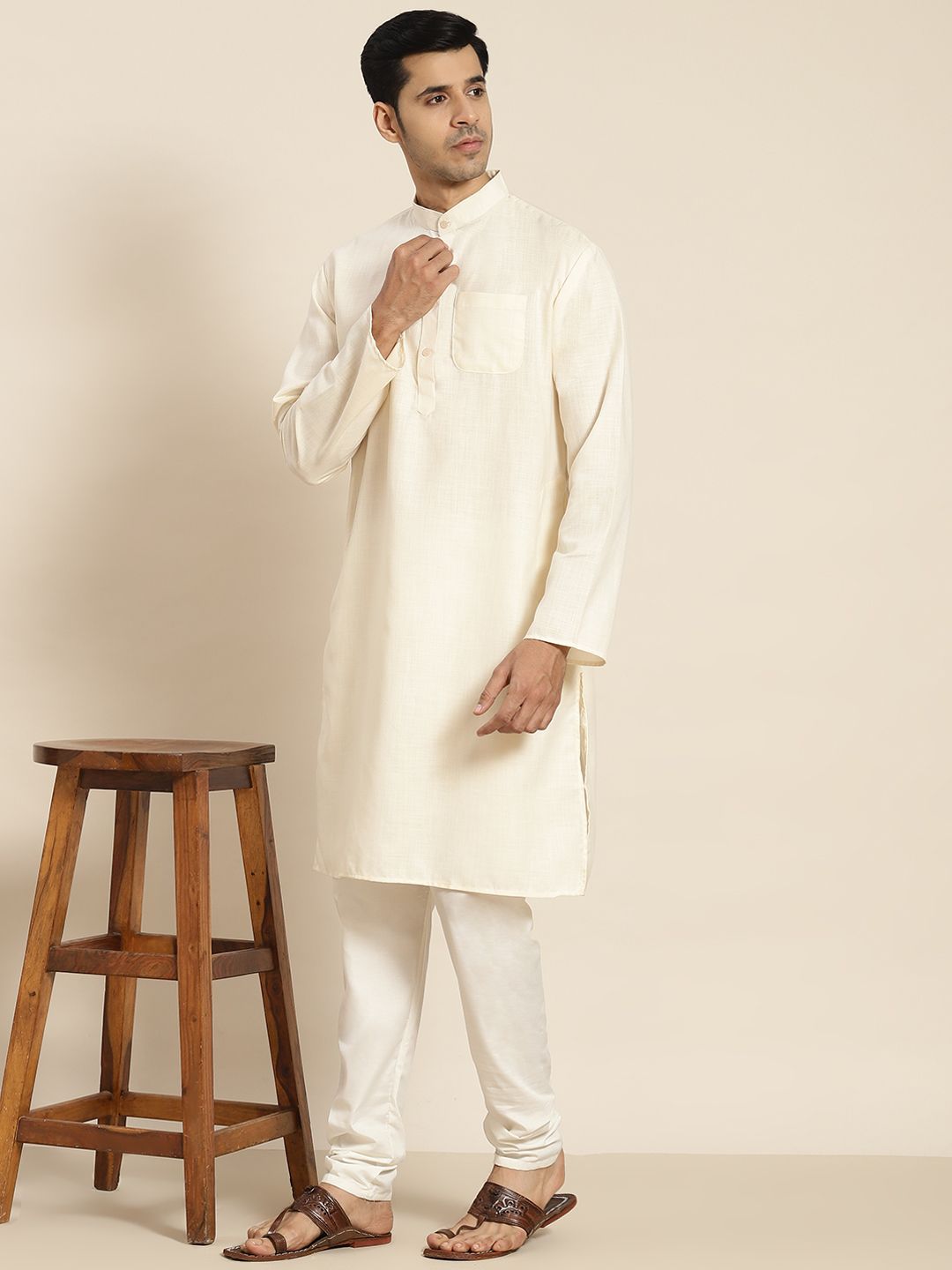 SOJANYA Men Cream-Coloured Solid Kurta