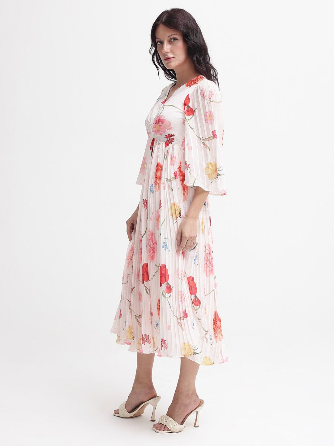 RAREISM Women White Floral Print Flared Sleeve Fit & Flare Midi Dress