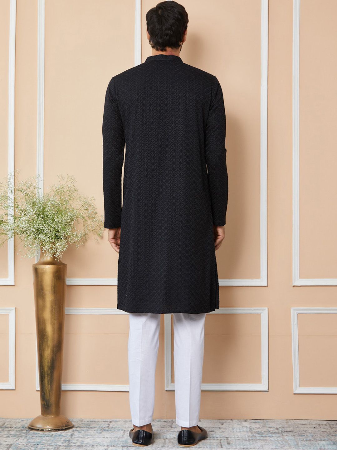 See Designs Ethnic Motifs Embroidered Regular Thread Work Kurta with Pyjamas