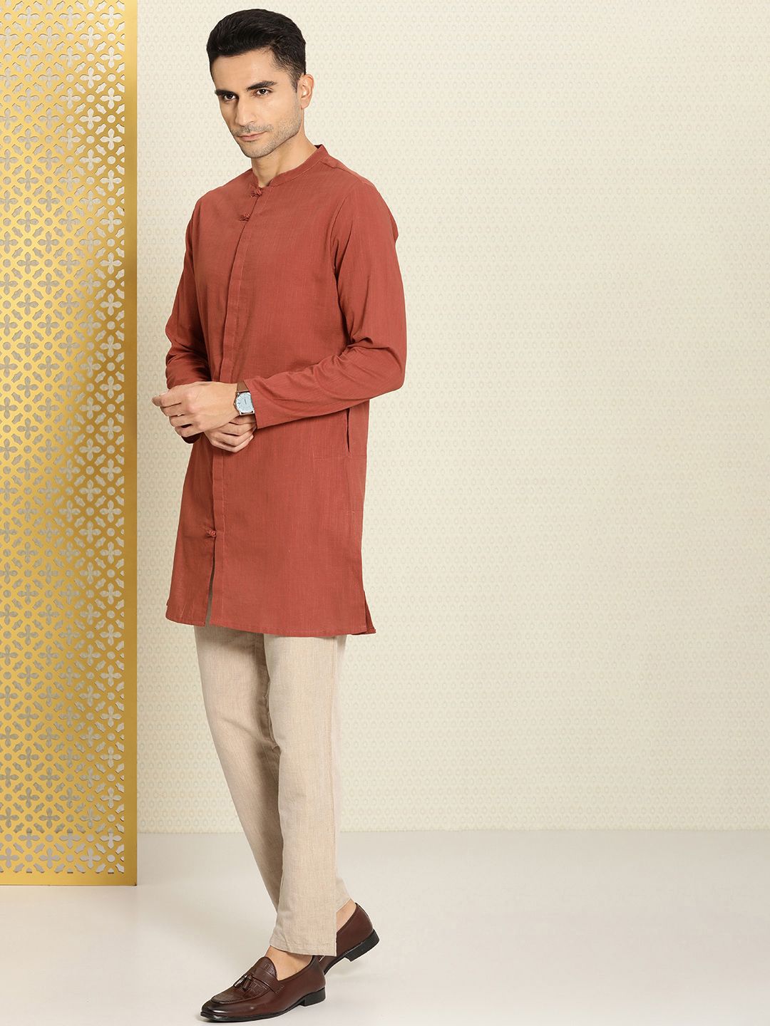 House of Pataudi Men Pure Cotton Solid Straight Mandarin Collar Rozana Kurta