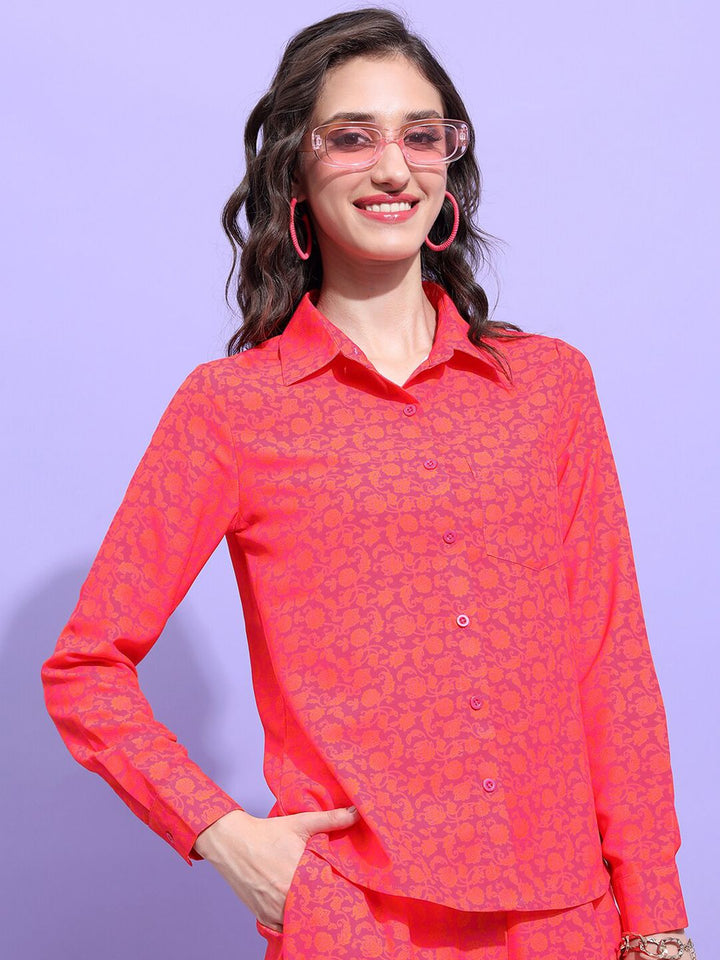 Tokyo Talkies Floral Printed Regular Fit Opaque Casual Shirt