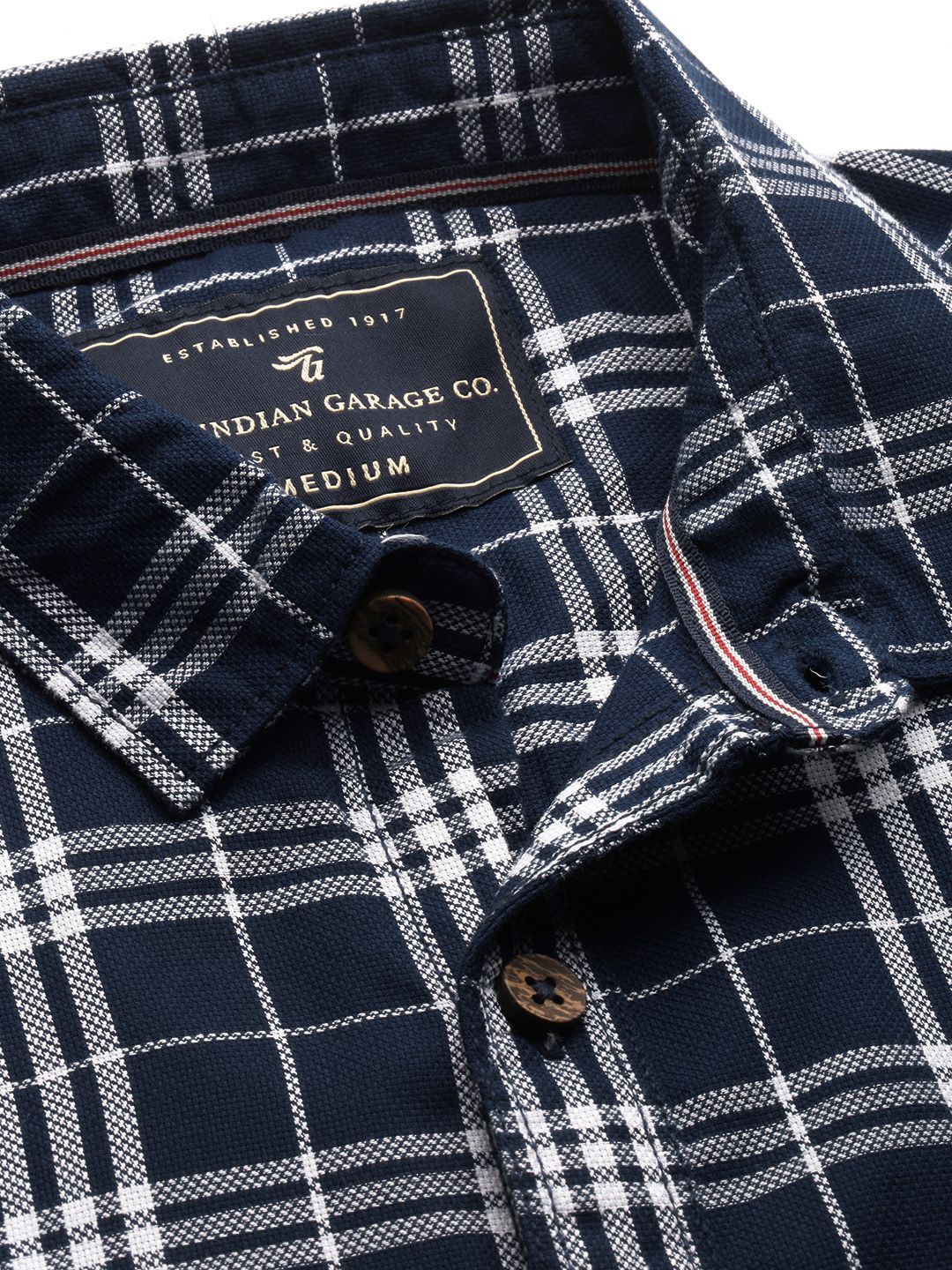 The Indian Garage Co Men Navy Blue & White Slim Fit Checked Casual Shirt