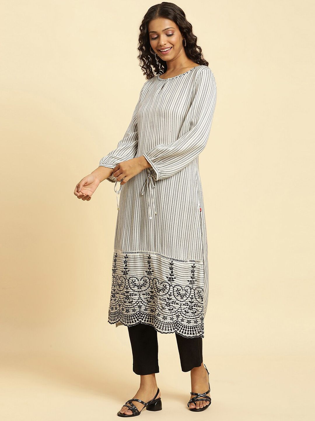 W Striped Print Rayon Straight Kurta