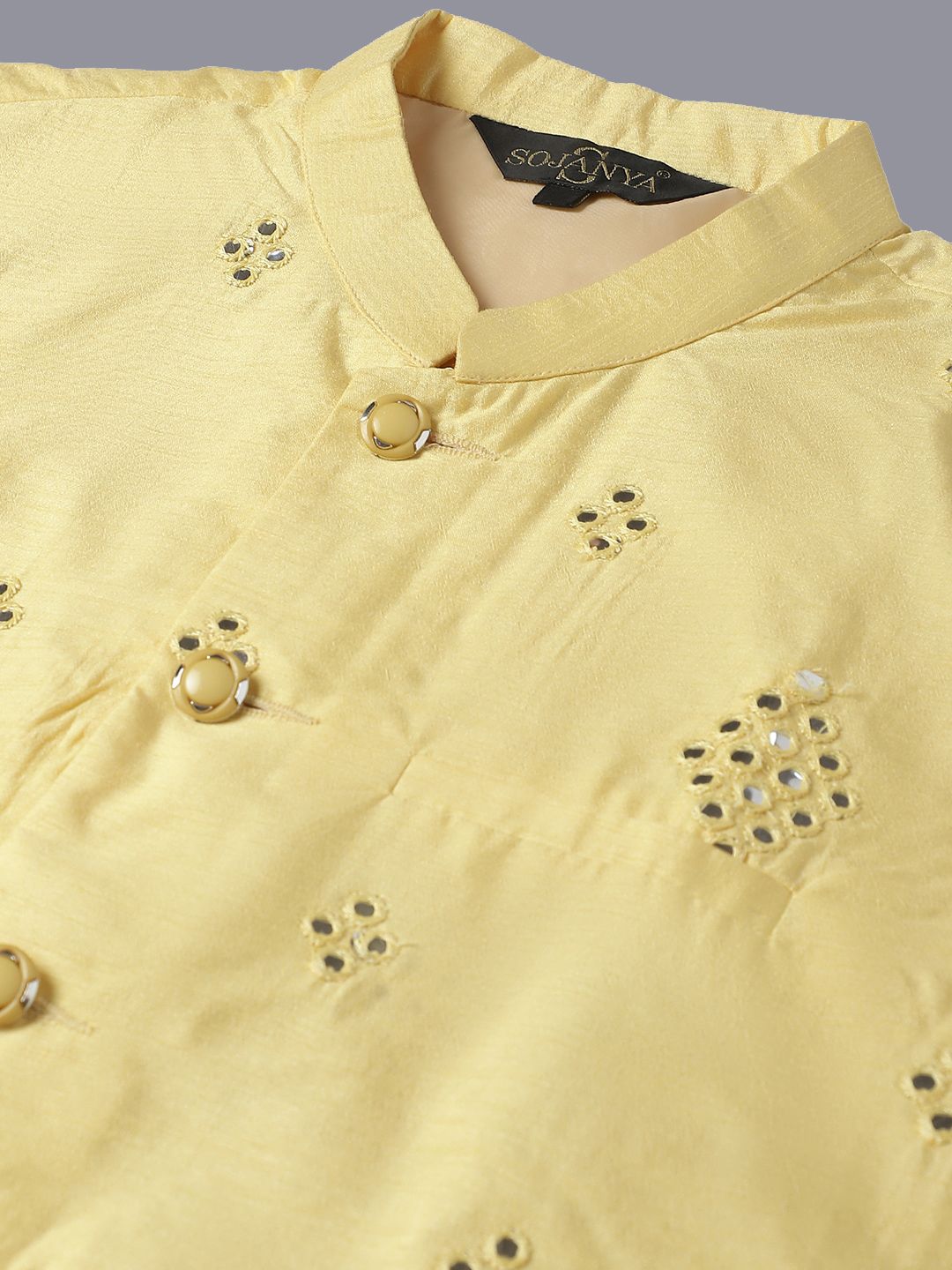 SOJANYA Kurta Biasa Sulam dengan Jaket Churidar & Nehru