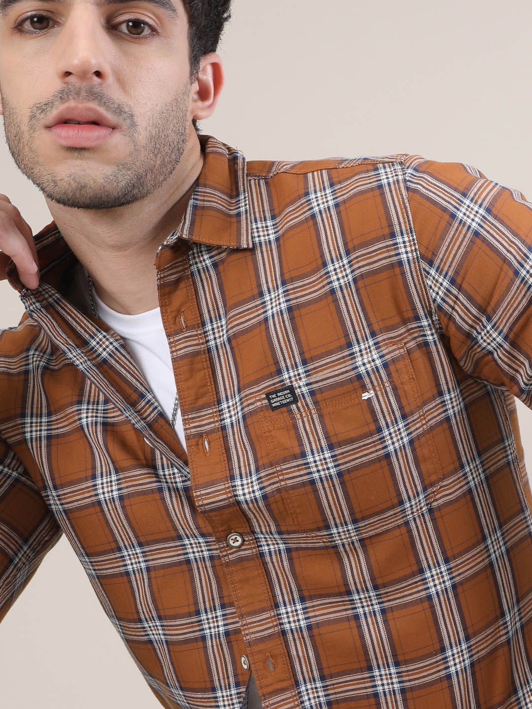 The Indian Garage Co Men Rust Orange & White Slim Fit Checked Casual Shirt