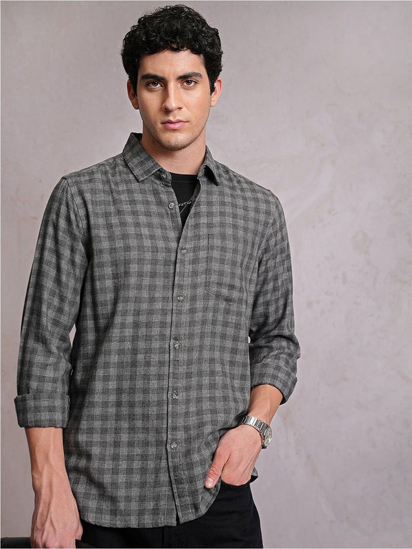 Lokomotif lelaki kelabu linen campuran bertekstur baju biasa