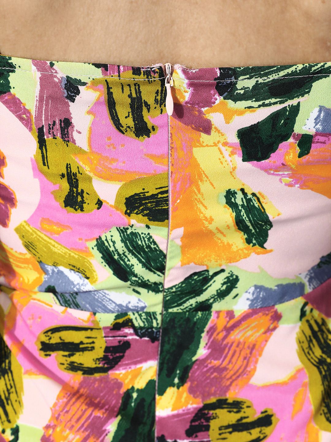 Berrylush Women Striking Multi-Coloured Abstract Ruched Dress