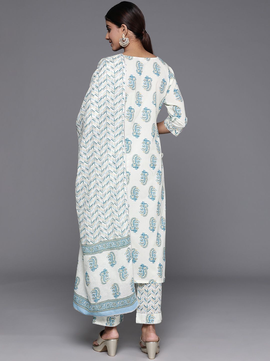 Libas Ethnic Motifs Printed Gotta Patti Pure Cotton Kurta with Trousers & Dupatta