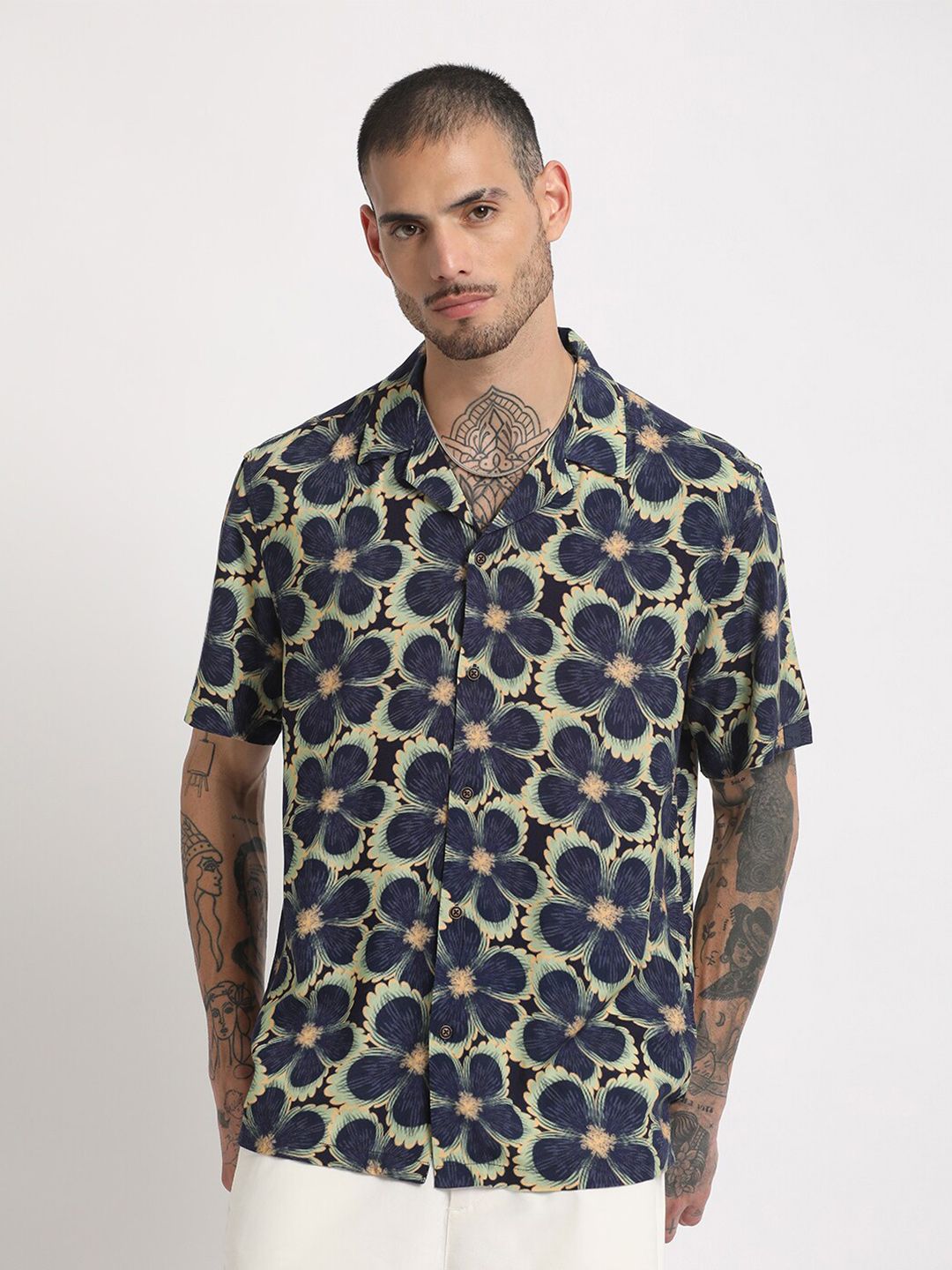 THE BEAR HOUSE Regular Fit Floral Printed Cuban Collar Casual Shirt