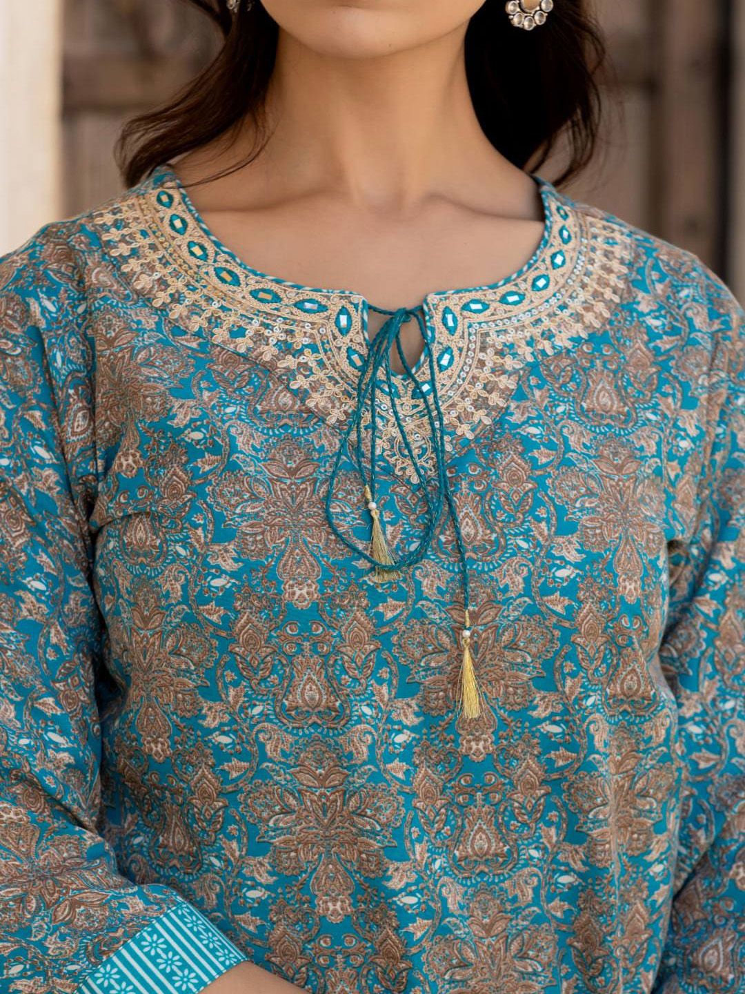 Varanga Ethnic Motifs Printed Regular Mirror Work Kurta with Trousers & With Dupatta
