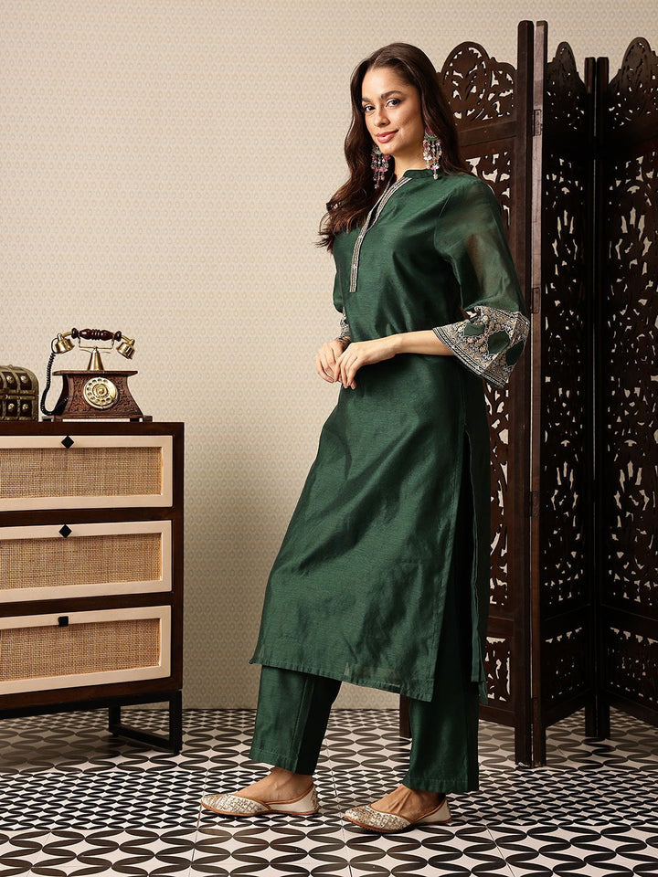 House of Pataudi Regular Jashn Kurta with Trousers & With Dupatta