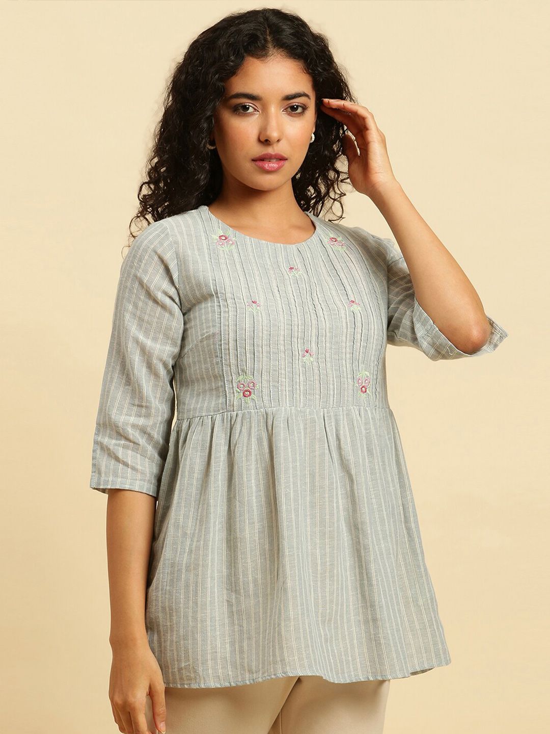 W Vertical Stripes A-Line Top
