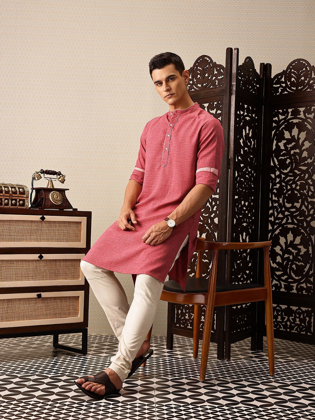House of Pataudi Checked Jashn Kurta