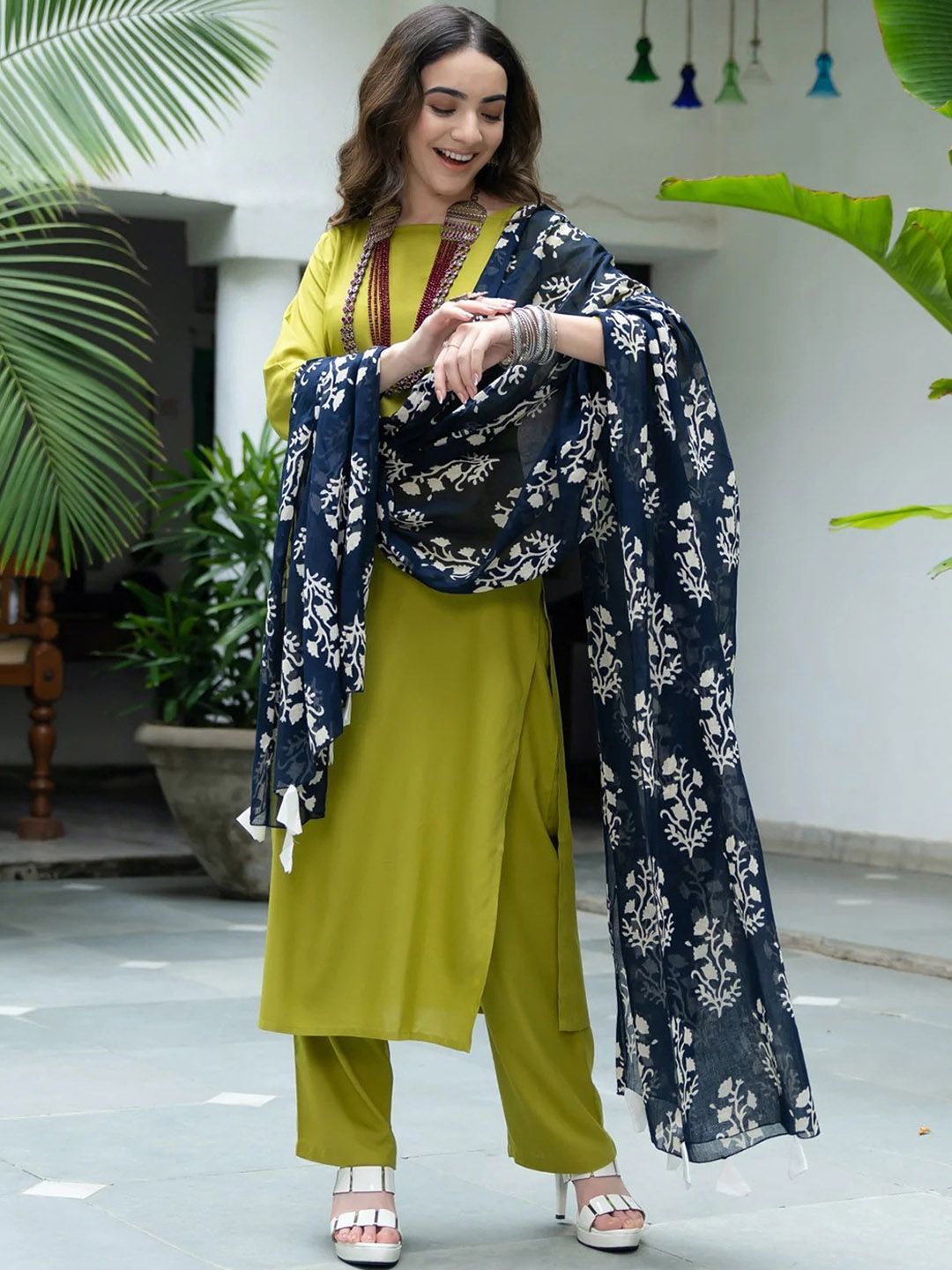 Rustorange Women Round Neck Kurta with Salwar & With Dupatta