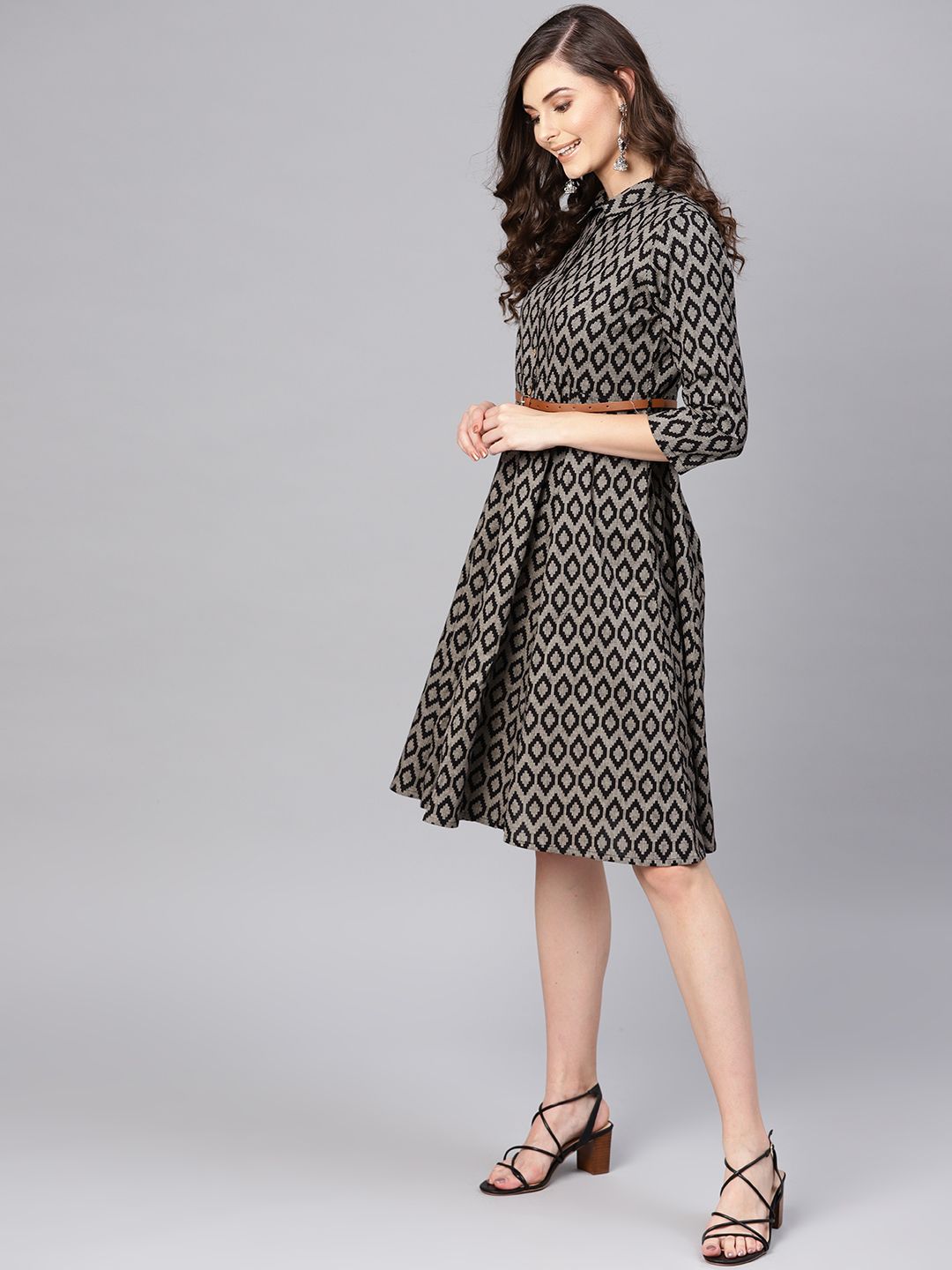 SASSAFRAS Black & Beige Ikat Print Cotton Shirt Dress
