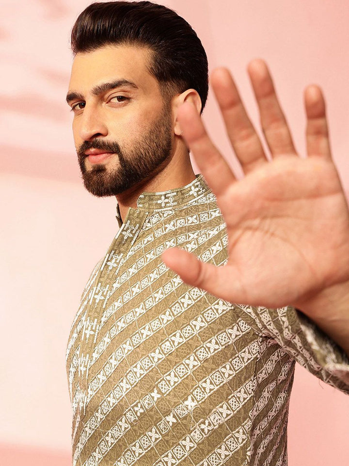 Anouk Men Embroidered Regular Sequinned Pure Cotton Kurta with Pyjamas
