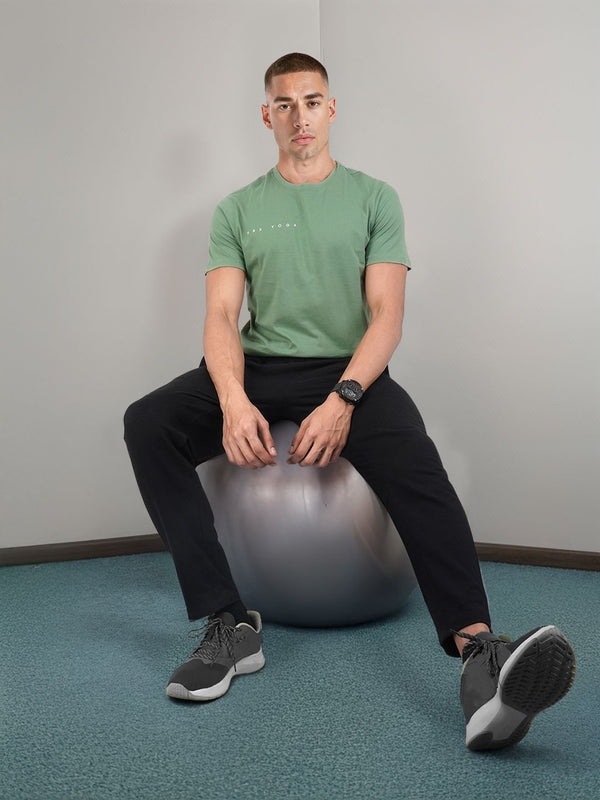 Hrx oleh Hrithik Roshan Men Santai Fit T-Shirt Yoga Kapas Murni