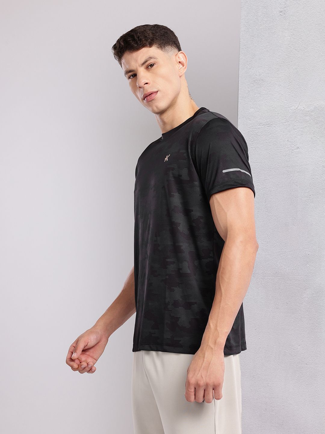 HRX by Hrithik Roshan Rapid-Dry Relaxed Fit Training T-shirt