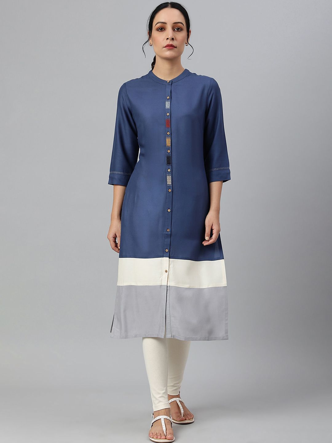 W Women Blue Colourblocked Kurta