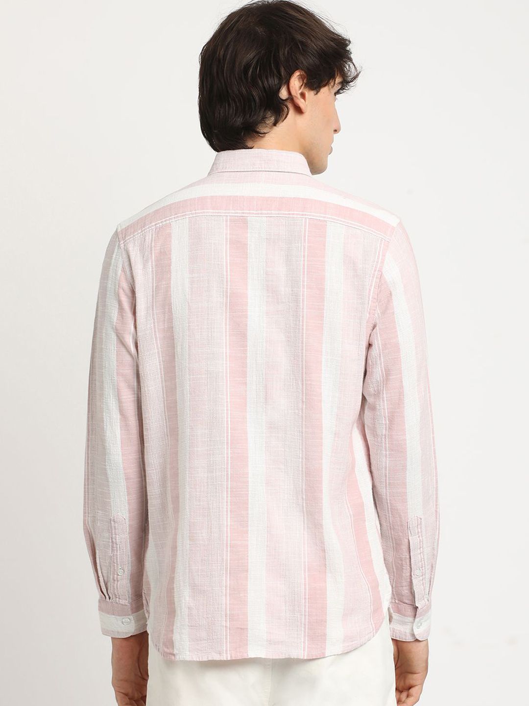 THE BEAR HOUSE Men Striped Slim Fit Casual Shirt with Button-Down Collar and Long Sleeves