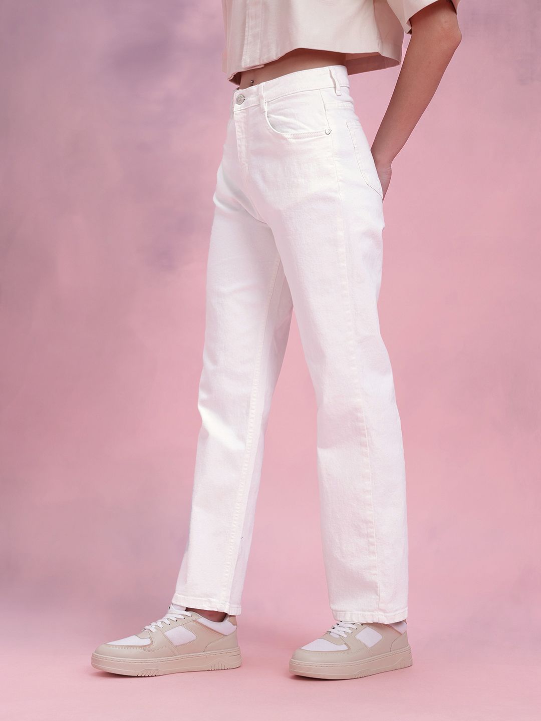 DressBerry Women Straight Fit Mid-Rise Stretchable Jeans