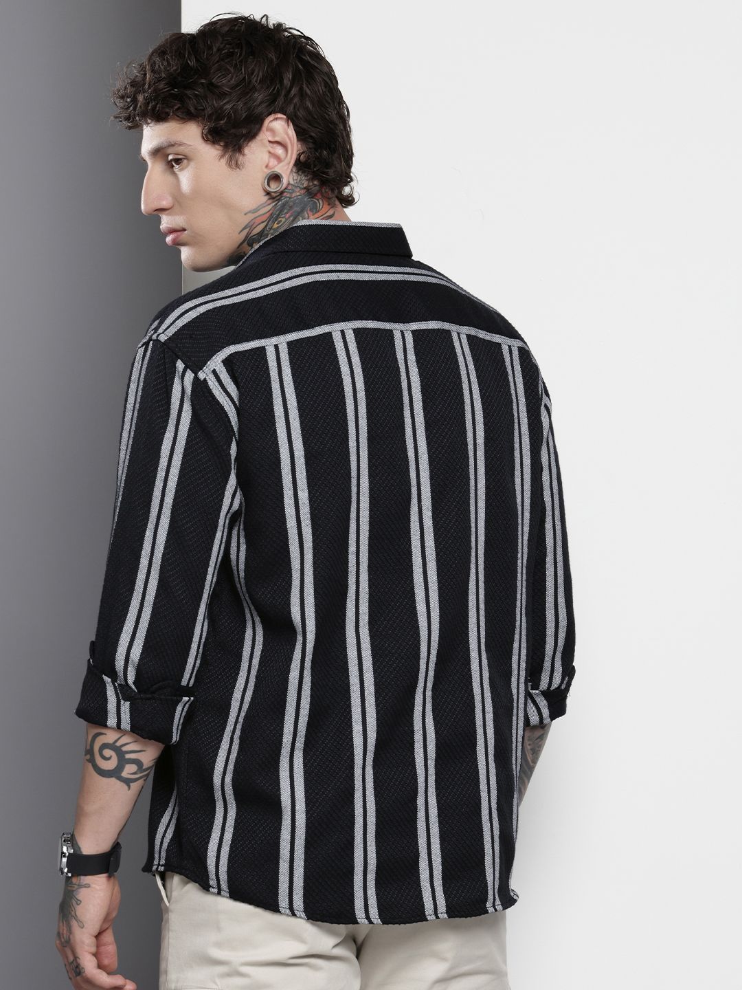 The Indian Garage Co Men Black Relaxed Fit Striped Dobby Resort Wear Shirt