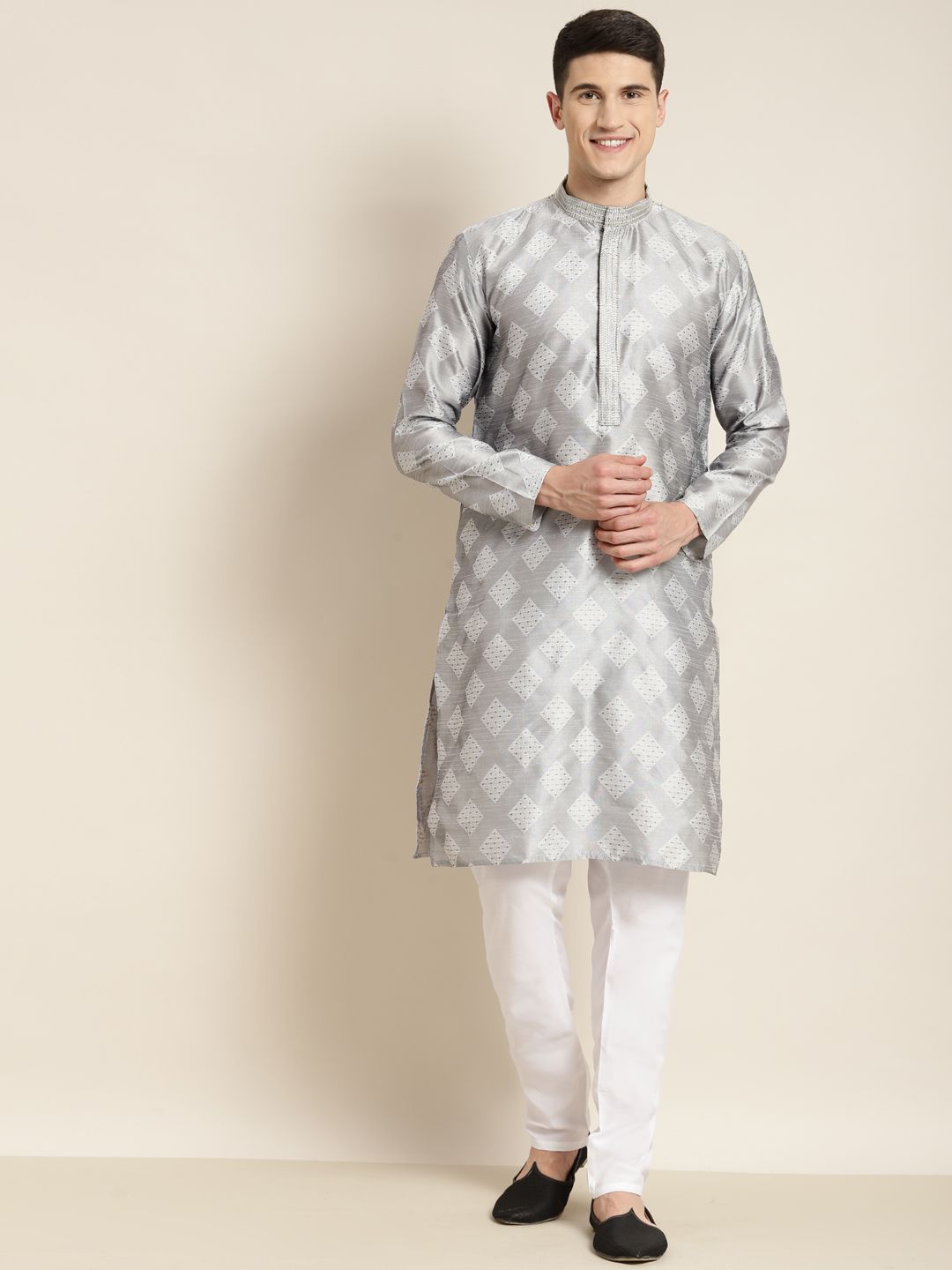 SOJANYA Kurta Motif Etnik Kelabu & Emas Lelaki