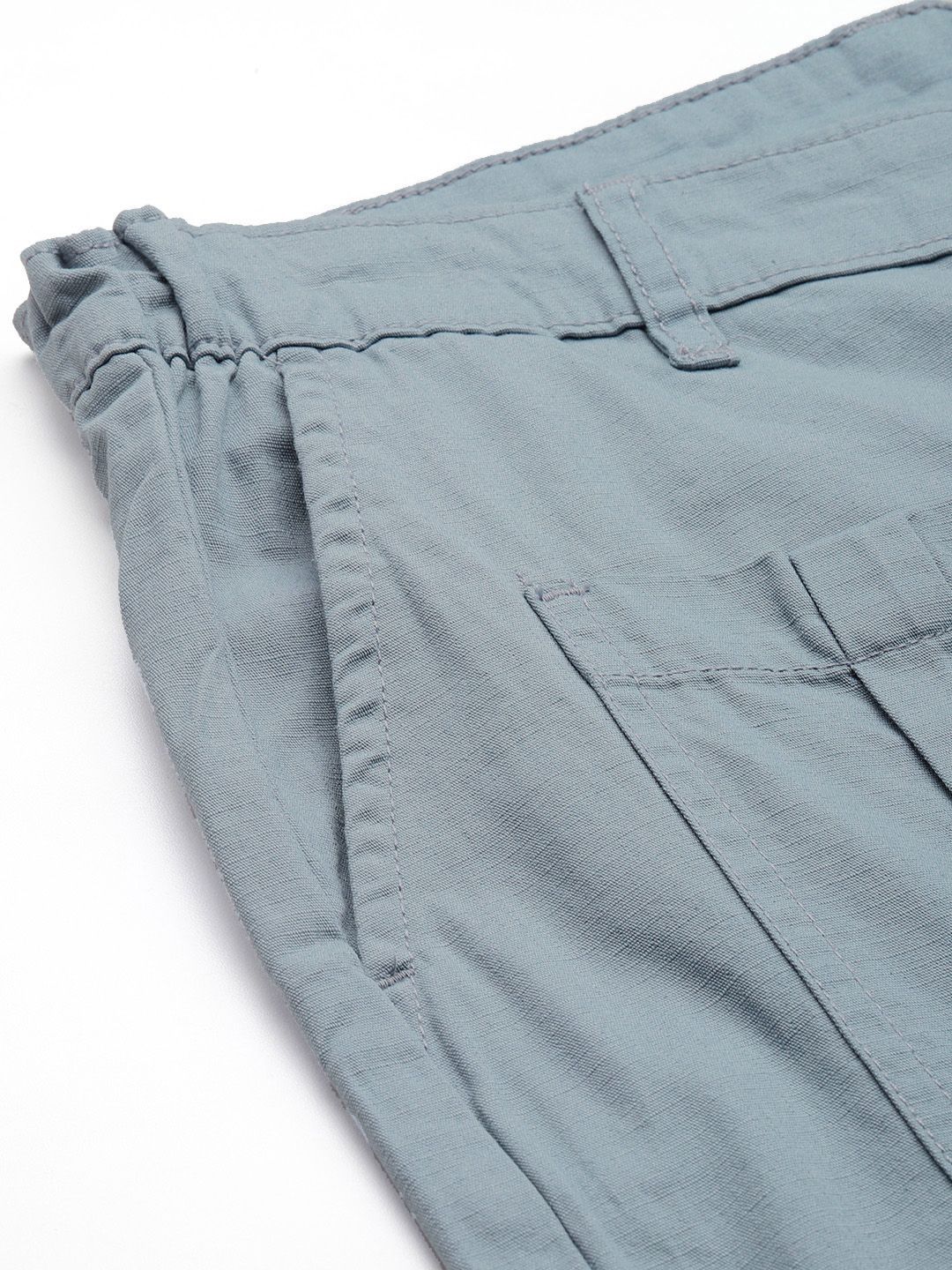 The Indian Garage Co Men Relaxed Fit Ripstop Cargo Trousers