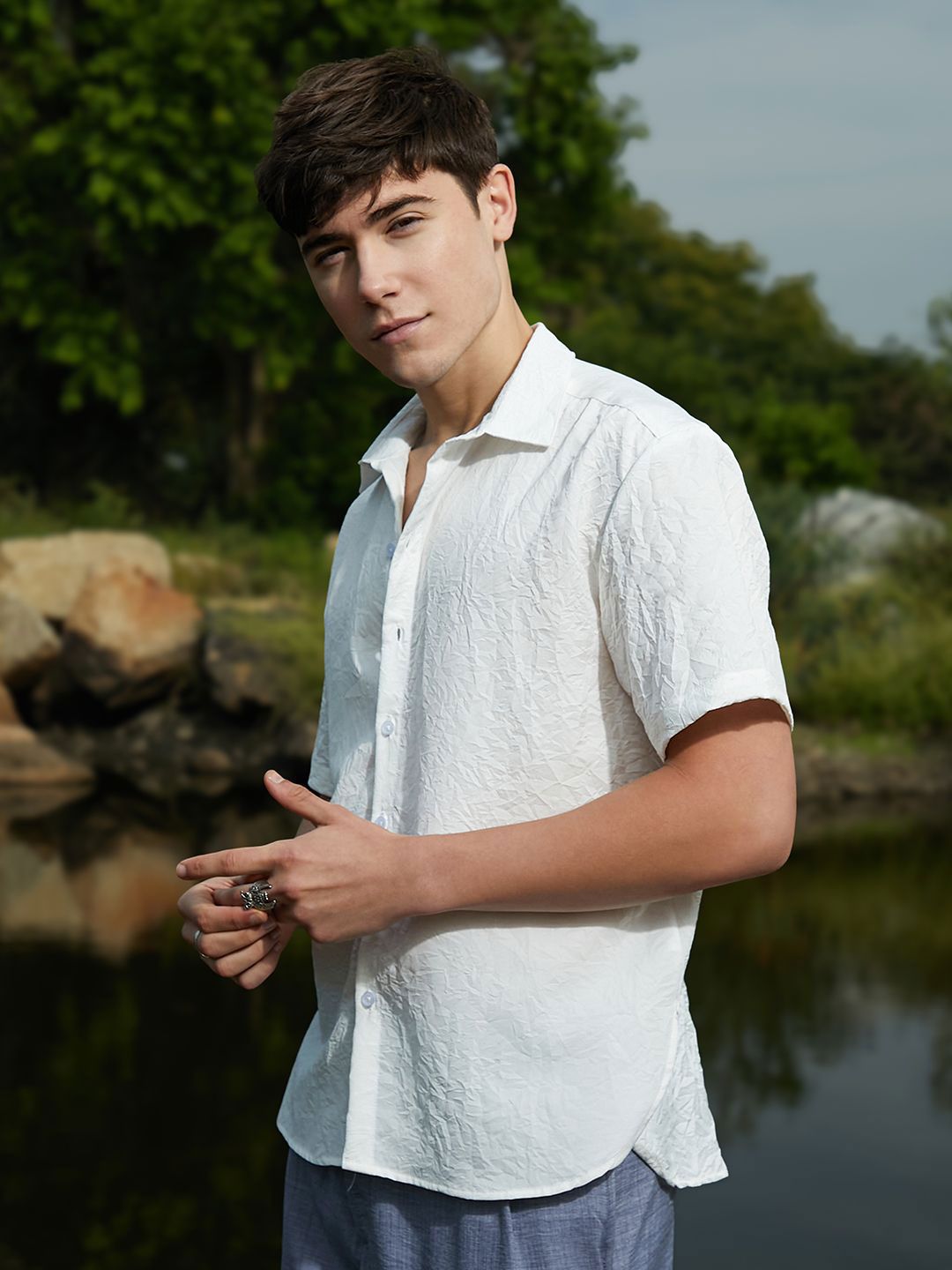 Campus Sutra Men Comfort Opaque Casual Shirt