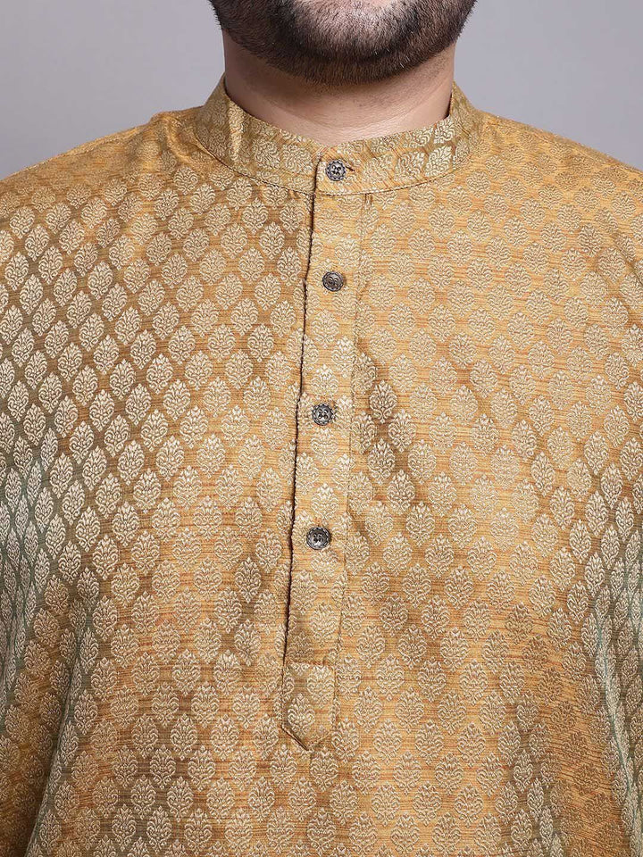 SOJANYA PLUS Plus Size Woven Design Kurta With Pyjamas & Nehru Jacket
