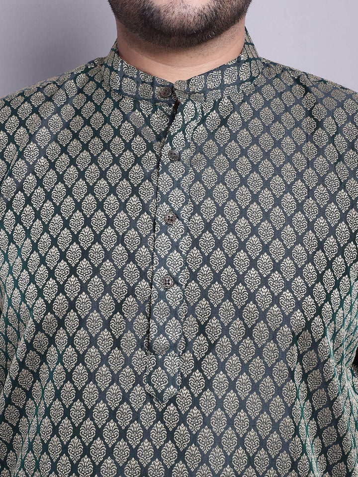 SOJANYA PLUS Woven Design Kurta & Pyjamas With Nehrujacket