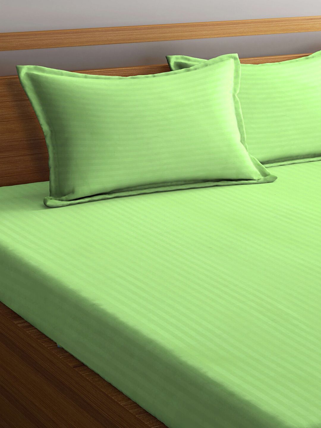 KLOTTHE Green Striped Polycotton 300 TC Super King Fine Bedsheet with 2 Pillow Covers-106 x 106 inches