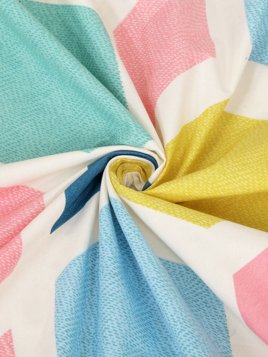 KLOTTHE Set Of 2 Multicoloured Geometric 210 TC Single Bedsheet With 2 Pillow Covers