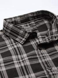 The Indian Garage Co Men Black Classic Checked Casual Shirt