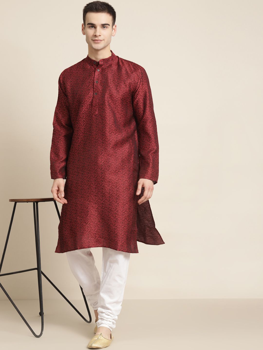 SOJANYA Men Maroon Ethnic Motifs Jacquard Woven Design Straight Kurta